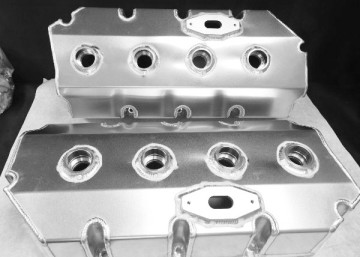 WILLIAMS  HEMI  FUEL HEAD  10 BOLT  PLAIN FINISH  FABRICATED BILLET RAIL VALVE COVERS  10 BOLTS